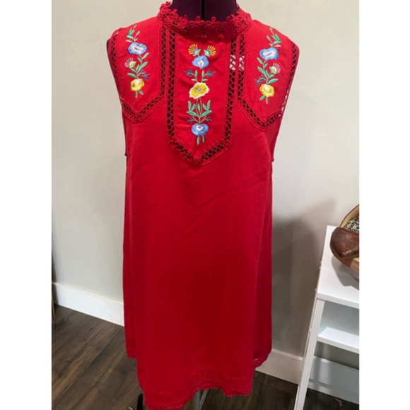 entro Dresses & Skirts - Red Embroidered Entro Dress Large